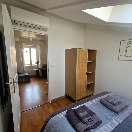 Apartment Le Michelangelo - Place Massena Nizza